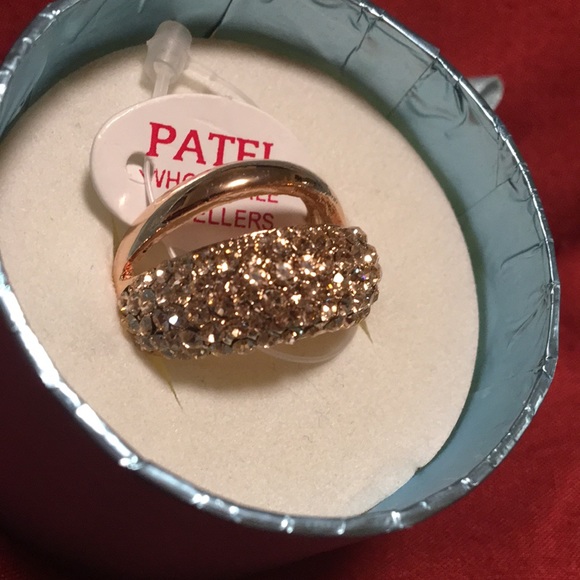 Indian Brand new rose gold size 7-7&1/2 ring. - Picture 2 of 2